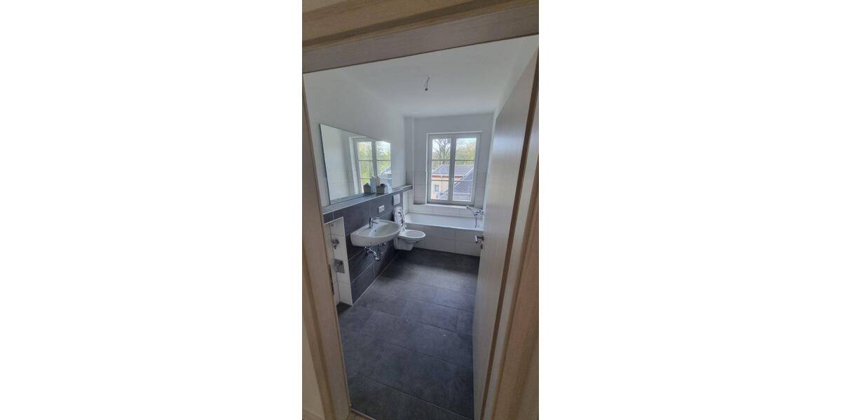 Etagenwohnung Radeberg Liegau-Augustusbad - 5 Zimmer, 118 m&sup2;, 1.245&euro; | Angebot:26489520
