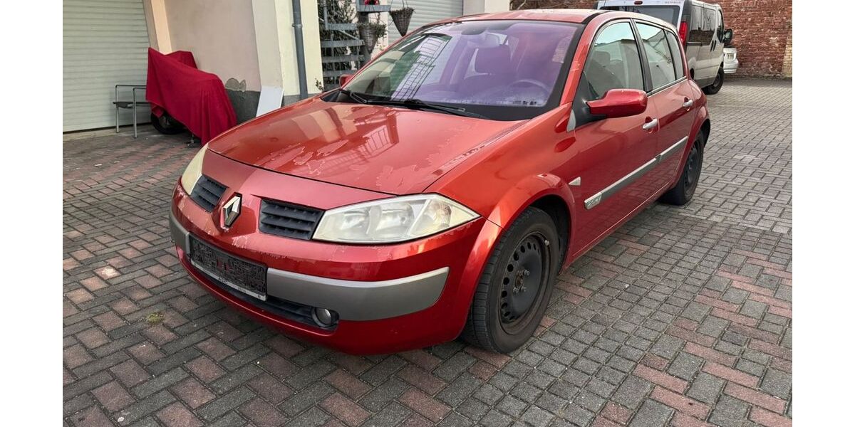 Renault Megane 179.000 km 1.490 &euro; Dresden 01139