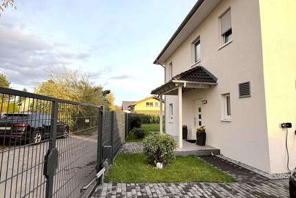 Haus zum Kaufen in Heidenau 635.000 € 150 m² 4 zimmer