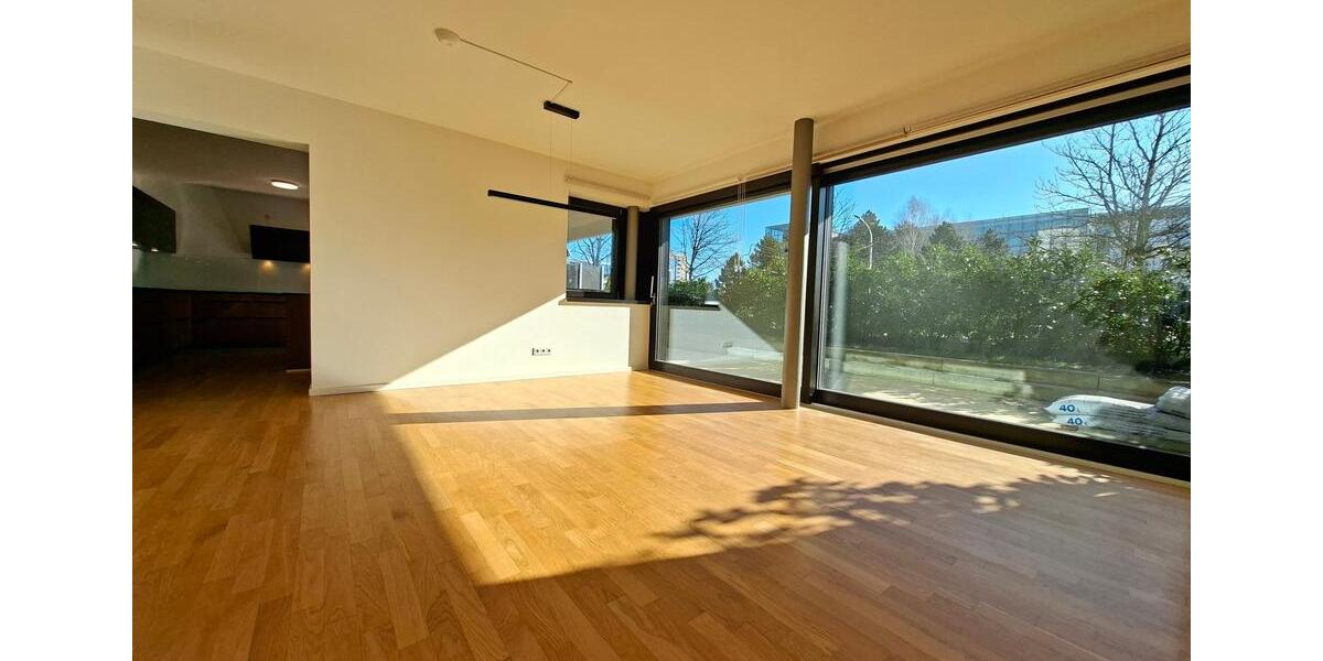 Etagenwohnung Dresden Plauen - 4 Zimmer, 165 m&sup2;, 2.235&euro; | Angebot:25054412