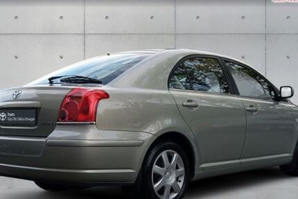 Toyota Avensis 96.216 km 6.950 &euro; Pirna 01796
