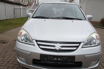 Suzuki Liana
