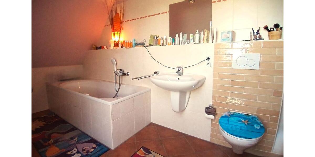Dachgeschoßwohnung Dresden Klotzsche - 2 Zimmer, 64 m&sup2;, 289.000&euro; | Angebot:26795905