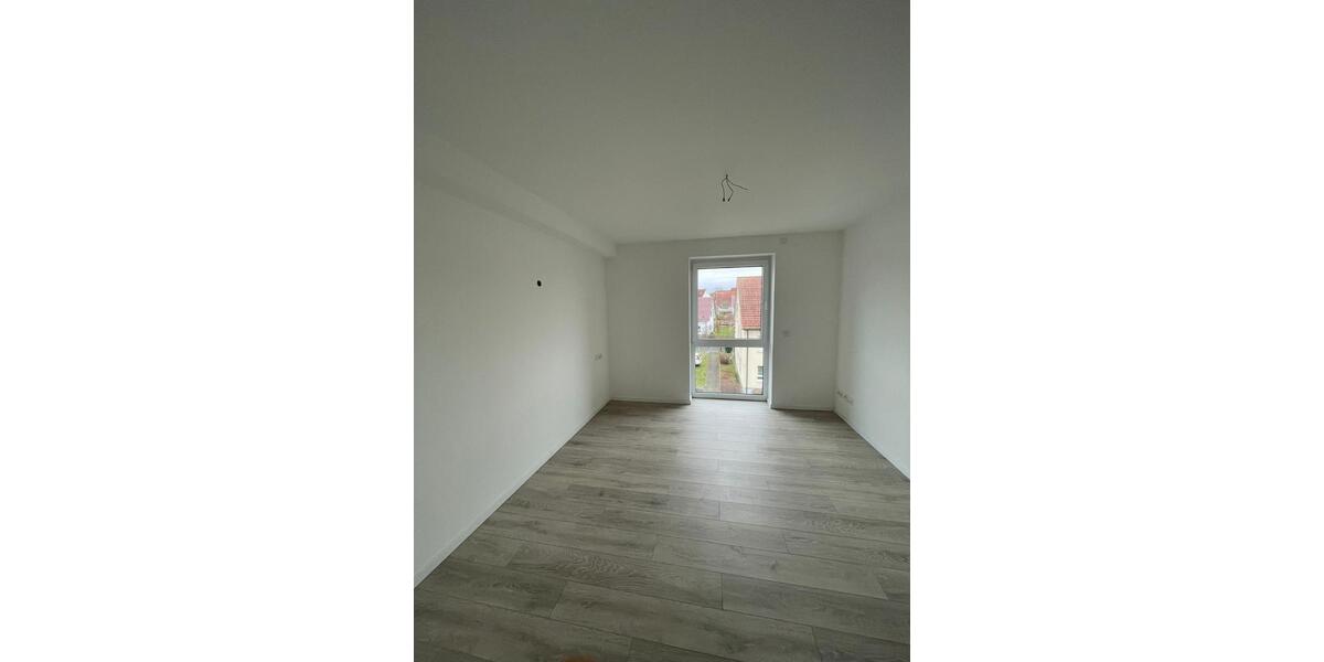 Etagenwohnung Radeburg - 4 Zimmer, 119 m&sup2;, 1.666&euro; | Angebot:23871760