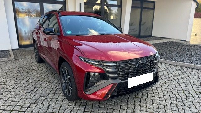 Hyundai TUCSON 23.000 km 35.300 &euro; Coswig 01640
