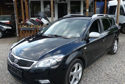 Kia ceed Sportswagon 97.080 km 3.990 &euro; Dresden 01219