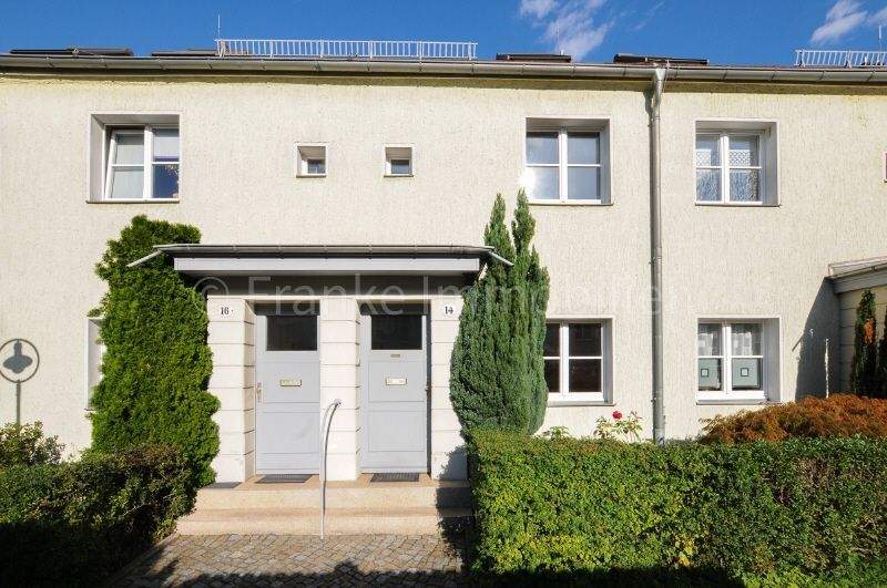 Reihenmittelhaus Dresden Trachau - 4 Zimmer, 70 m&sup2;, 245.000&euro; | Angebot:25152686