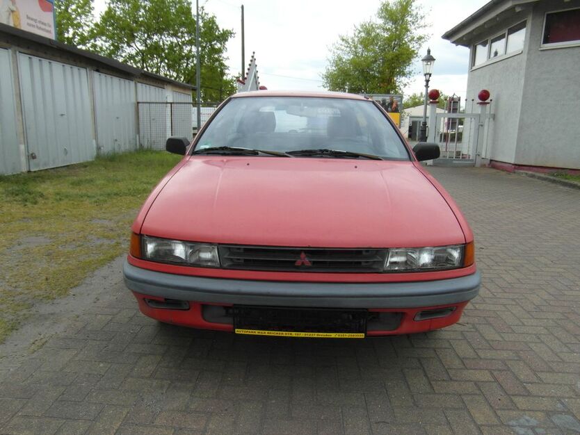 Mitsubishi Colt 79.187 km 1.200 € Dresden 01237