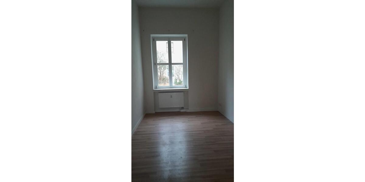 Erdgeschoßwohnung Dresden Prohlis - 2 Zimmer, 67 m&sup2;, 563&euro; | Angebot:24858825