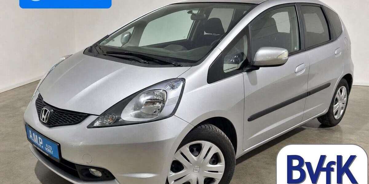 Honda Jazz 42.022 km 8.990 &euro; Dresden 01237