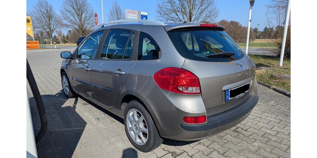 Renault Clio III 60.000 km 3.900 &euro; Dresden 01067