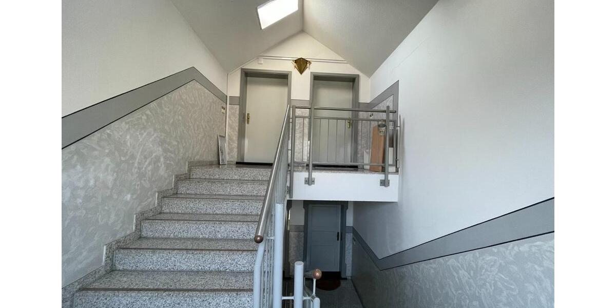 Dachgeschoßwohnung Dresden Neustadt - 2 Zimmer, 45 m&sup2;, 115.000&euro; | Angebot:26490826