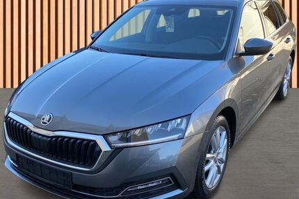 Skoda Octavia 7.432 km 27.980 &euro; Dresden 01328