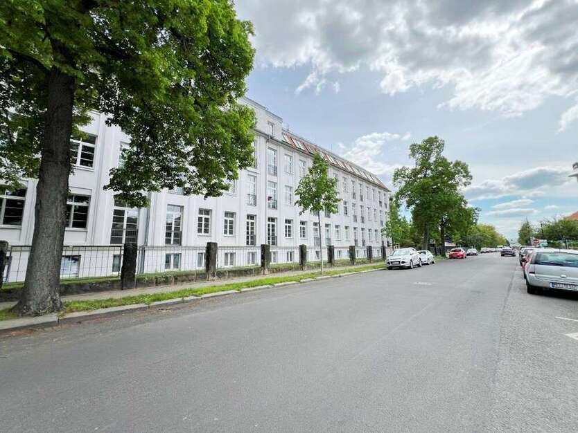 Wohnung zum Kaufen in Dresden 130.000 € 53.5 m²