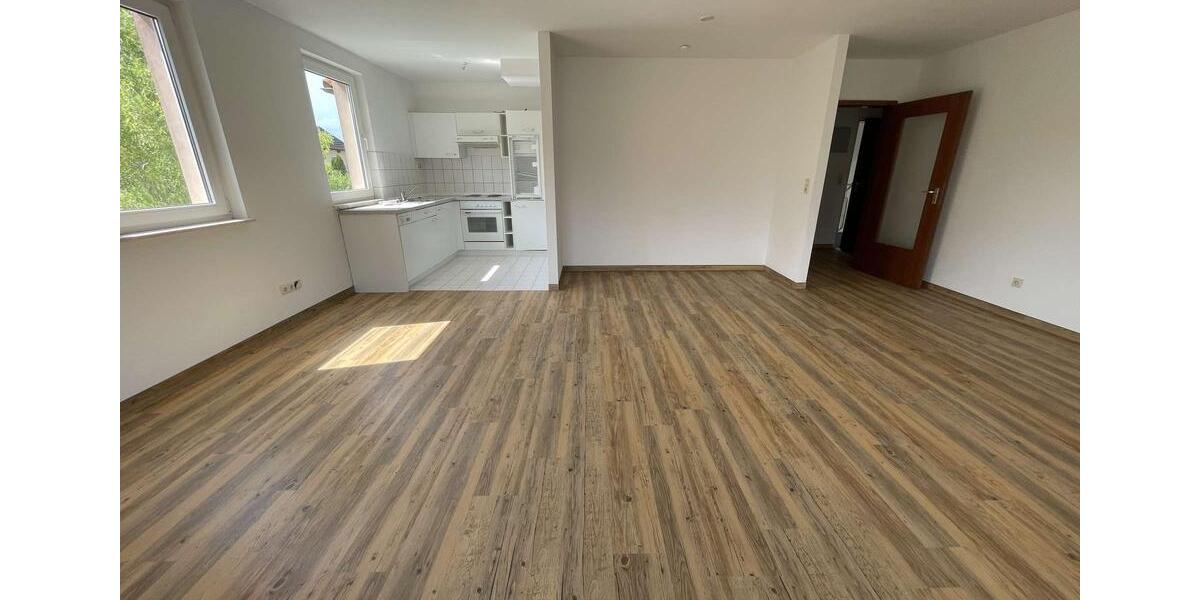 Single-Wohnung am Rande der Stadt mit Balkon und Einbauküche 1 zimmer