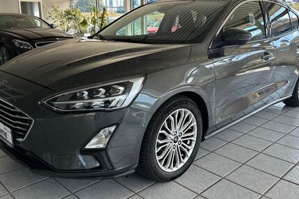 Ford Focus 67.150 km 13.499 &euro; Kesselsdorf 01723