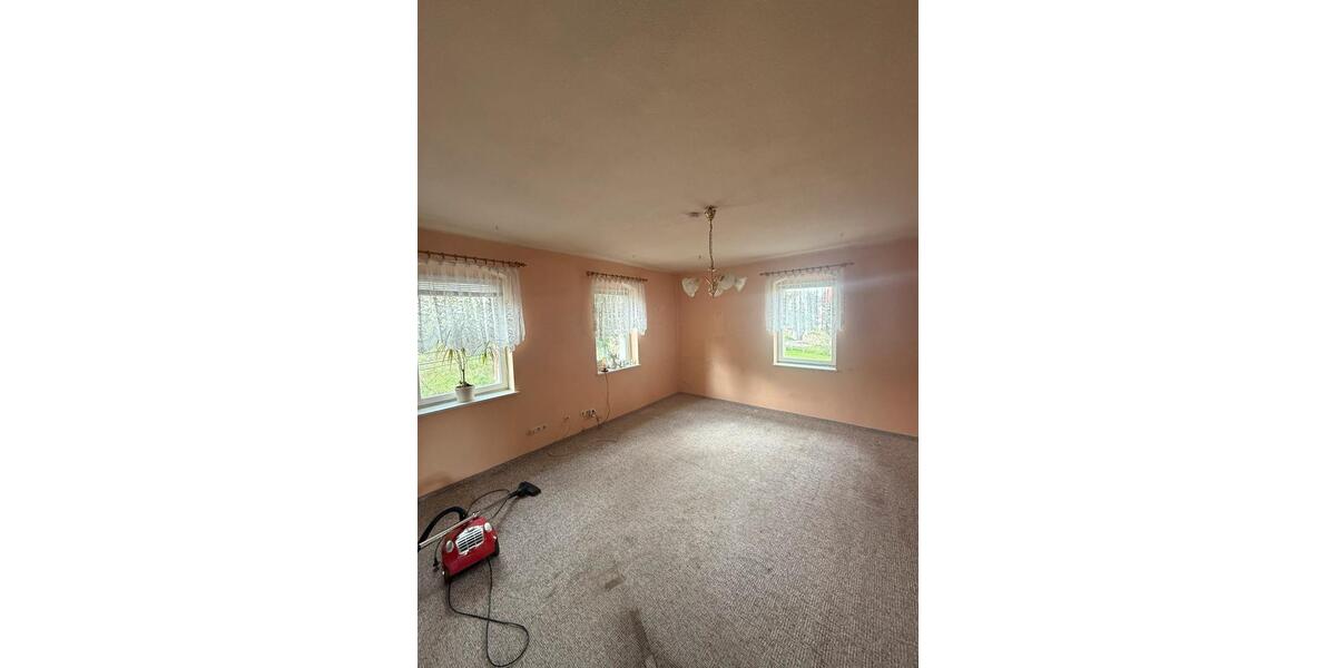Einfamilienhaus Dresden Cossebaude - 7 Zimmer, 120 m&sup2;, 180.000&euro; | Angebot:26268434