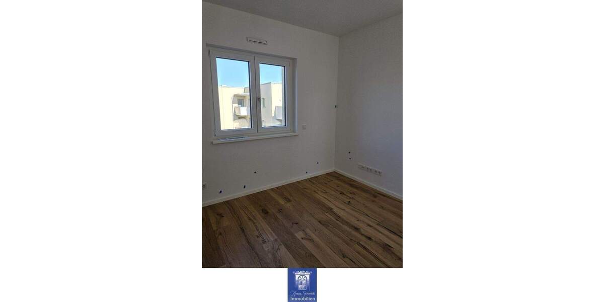 Etagenwohnung Dresden Leipziger Vorstadt - 4 Zimmer, 106 m&sup2;, 2.015&euro; | Angebot:25709048