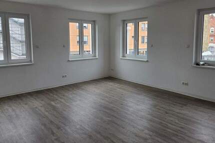 Wohnung Coswig - 4 Zimmer, 119 m&sup2;, 1.552&euro; | Angebot:25156317