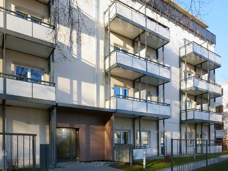 Wohnung zum Mieten in Dresden 489 € 32.73 m²