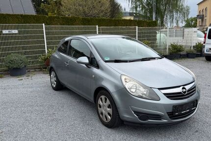Opel Corsa 136.000 km 1.800 &euro; Dresden 01259