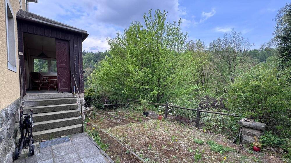 Einfamilienhaus Königstein Leupoldishain - 7 Zimmer, 146 m&sup2;, 175.000&euro; | Angebot:26686811