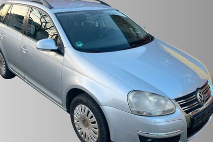 VW Golf 272.000 km 2.999 &euro; Dresden 01139