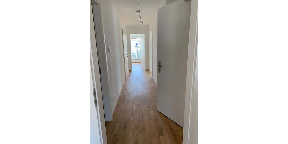 Etagenwohnung Radeberg Kalte Ruhe - 3 Zimmer, 76 m&sup2;, 840&euro; | Angebot:25663352