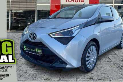 Toyota Aygo 76.957 km 10.390 &euro; Dresden 01139