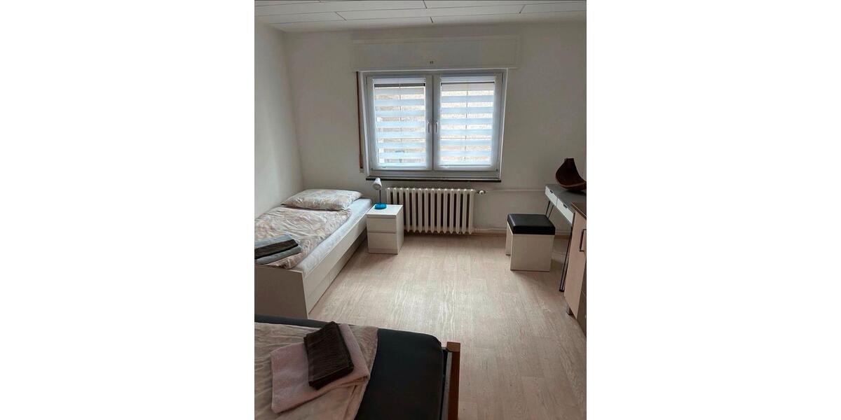 Einfamilienhaus Weinböhla - 5 Zimmer, 170 m&sup2;, 300.000&euro; | Angebot:27006211