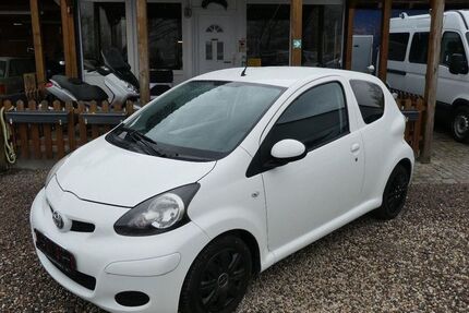 Toyota Aygo (X) 189.400 km 2.490 &euro; Dresden 01219