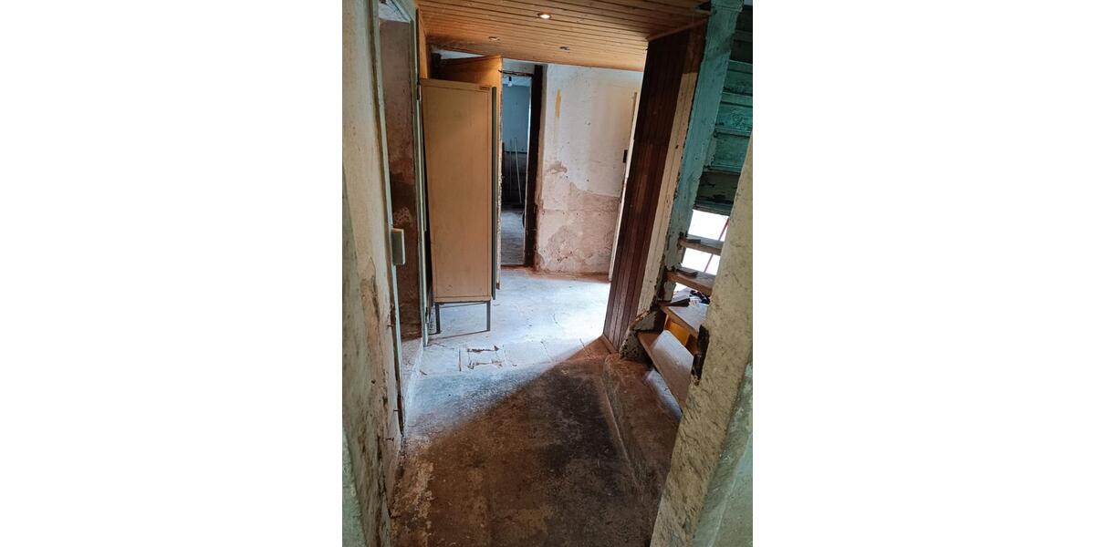 Einfamilienhaus Heidenau - 3 Zimmer, 120 m&sup2;, 59.000&euro; | Angebot:26730047
