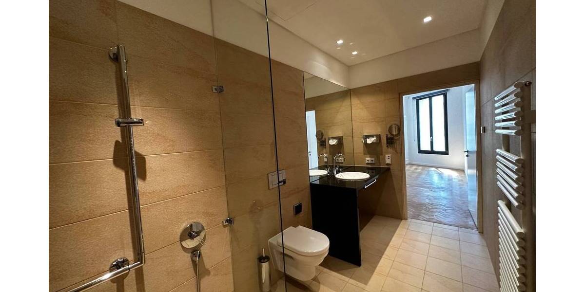 Etagenwohnung Dresden Innere Altstadt - 2 Zimmer, 78 m&sup2;, 1.800&euro; | Angebot:25707383