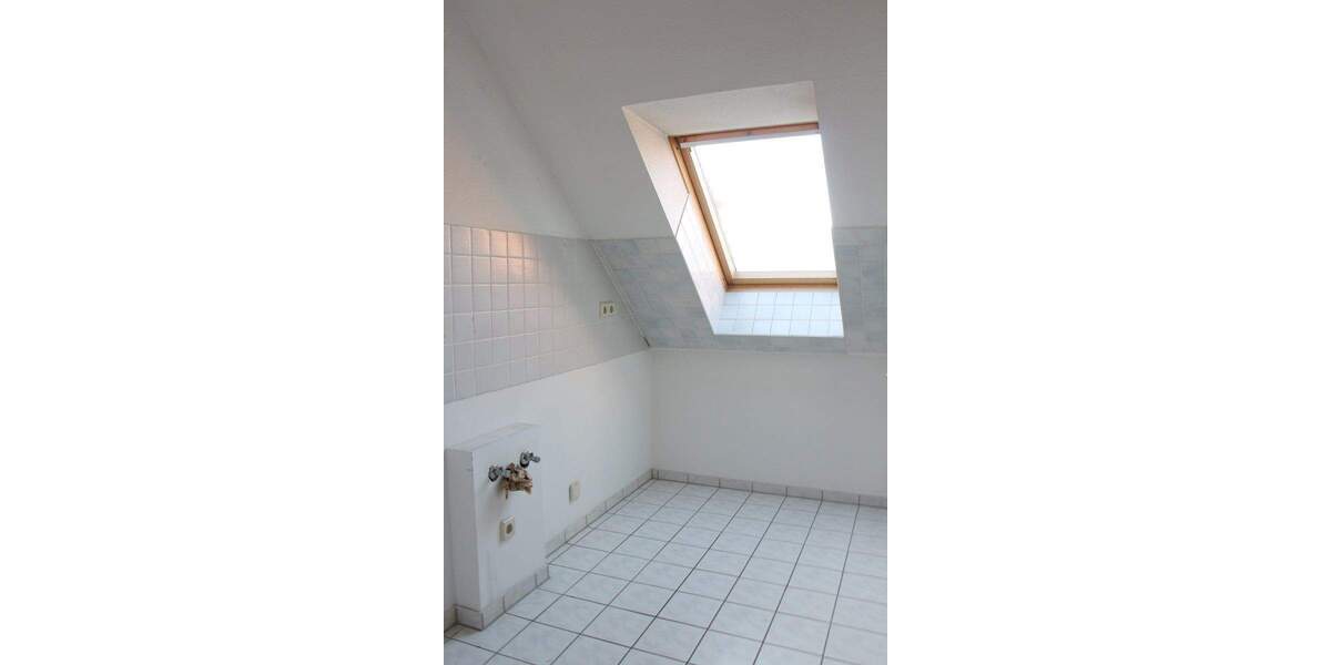 Etagenwohnung Freital Potschappel - 2 Zimmer, 52 m&sup2;, 362&euro; | Angebot:25372930