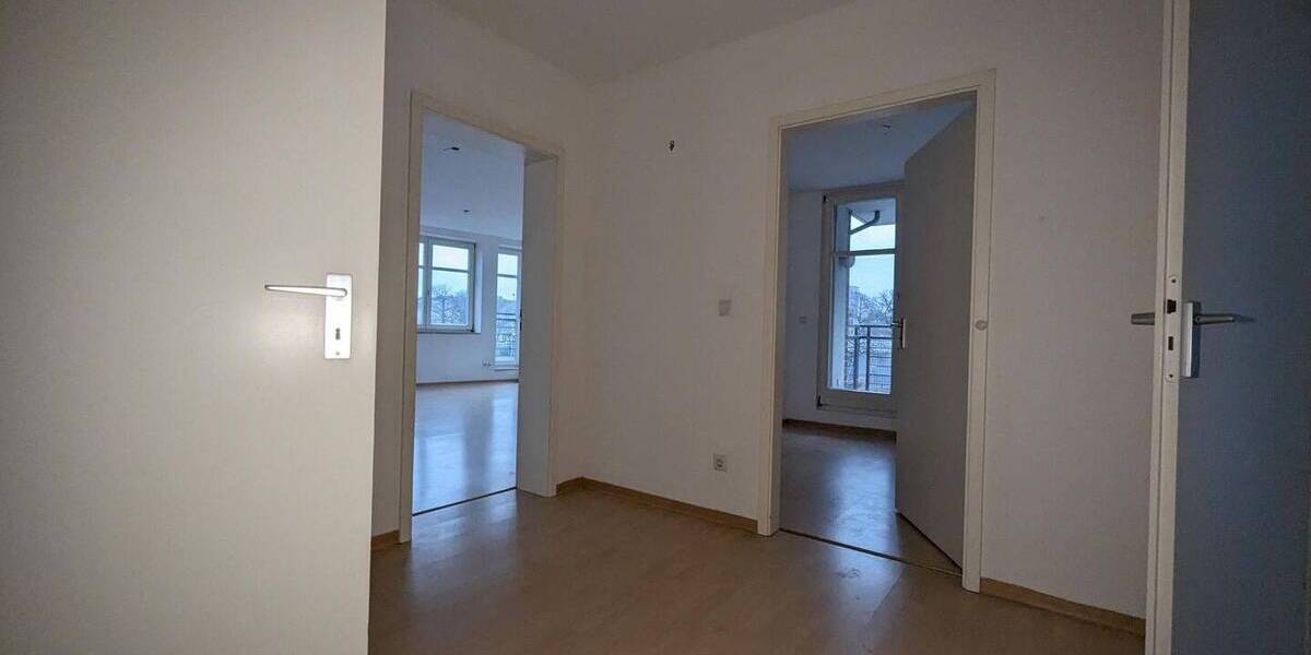 Etagenwohnung Dresden Johannstadt-Nord - 3 Zimmer, 85 m&sup2;, 310.000&euro; | Angebot:26127833