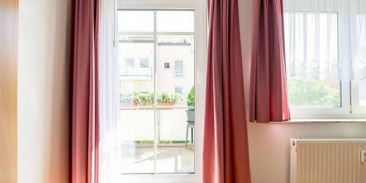 Etagenwohnung Dresden Radeberger Vorstadt - 2 Zimmer, 54 m&sup2;, 179.000&euro; | Angebot:26451666