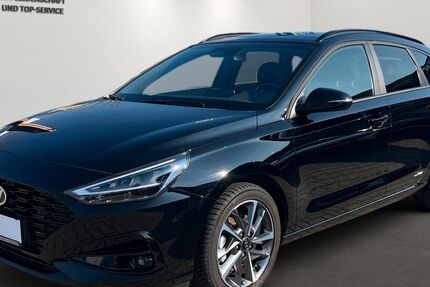 Hyundai i30 24.760 km 23.550 &euro; Pirna bei Dresden 01796