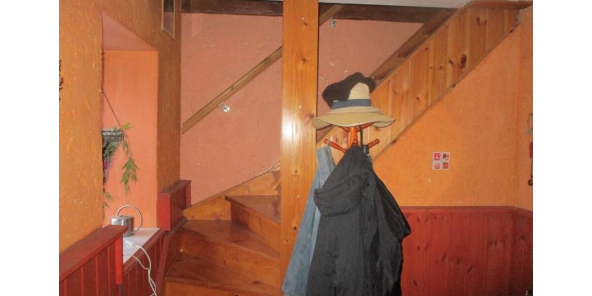 Einfamilienhaus Ebersbach - 4 Zimmer, 100 m&sup2;, 299.000&euro; | Angebot:24712039