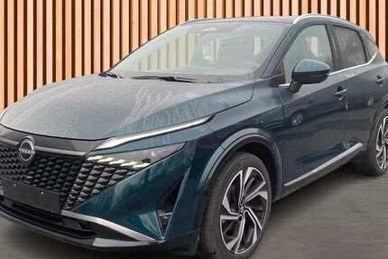 Nissan Qashqai 11.141 km 30.980 &euro; Dresden 01328