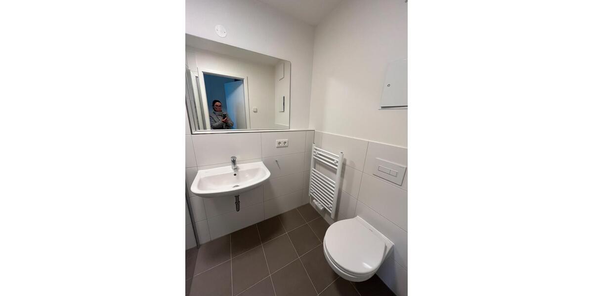 Etagenwohnung Dresden Cotta - 1 Zimmer, 27 m&sup2;, 438&euro; | Angebot:24780920