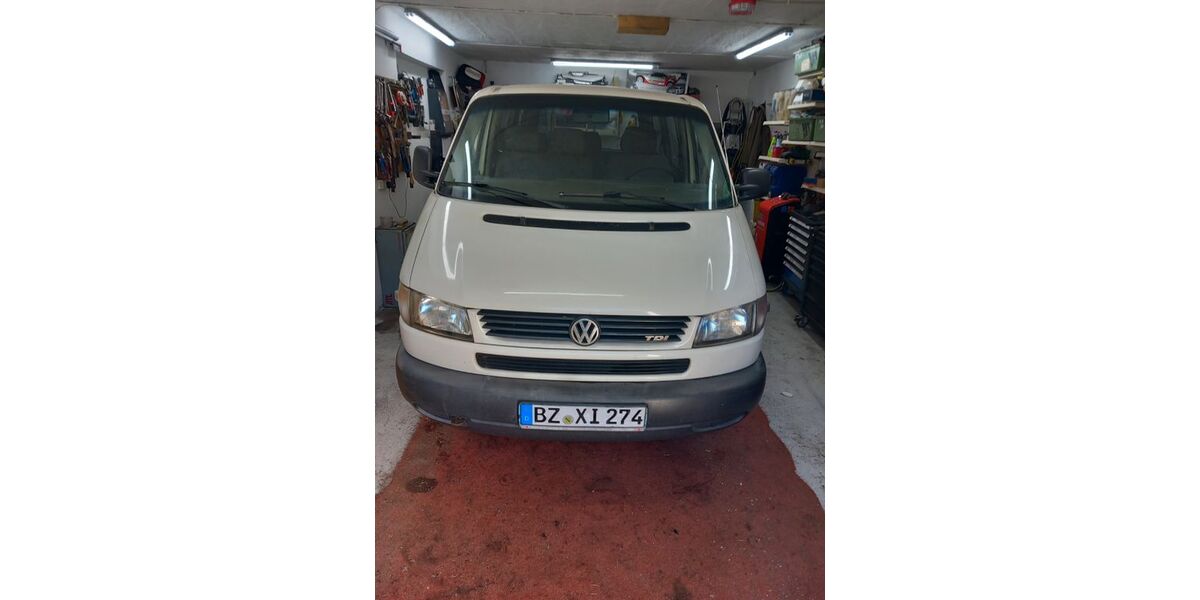 VW T4 Caravelle 727.338 km 3.000 &euro; Arnsdorf 01477