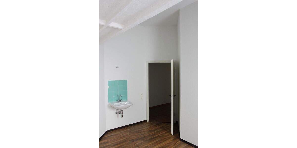 Etagenwohnung Wilsdruff - 5 Zimmer, 115 m&sup2;, 930&euro; | Angebot:25755895