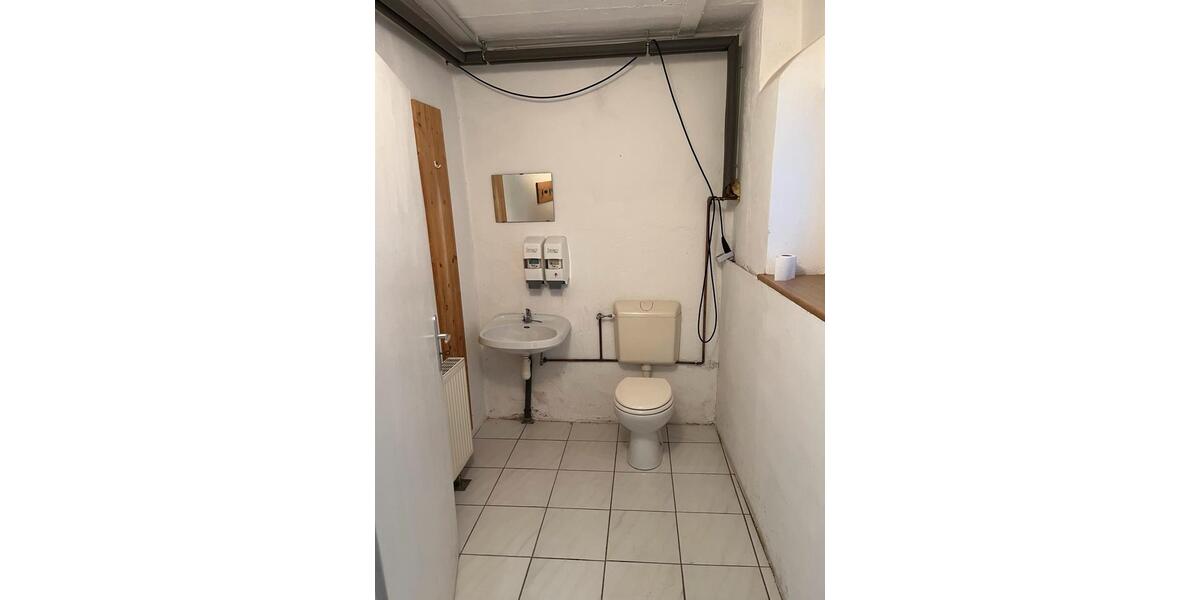 Gewerbeobjekt Dresden Klotzsche - 800&euro; | Angebot:24802180