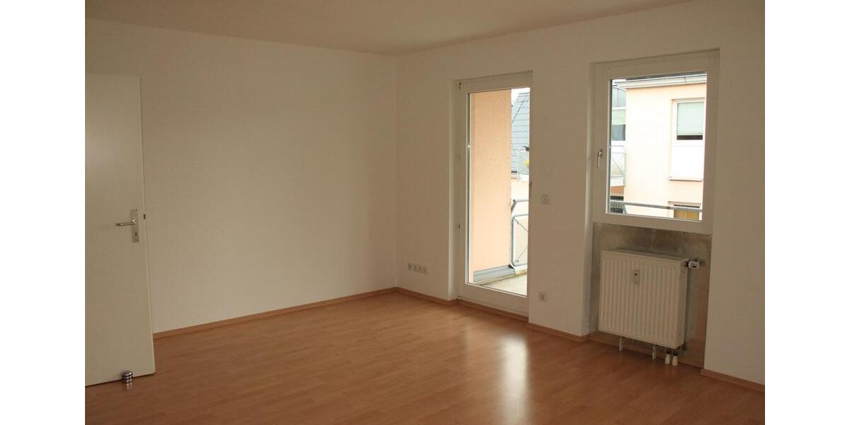 Etagenwohnung Dresden Neustadt - 1 Zimmer, 36 m&sup2;, 350&euro; | Angebot:26252656