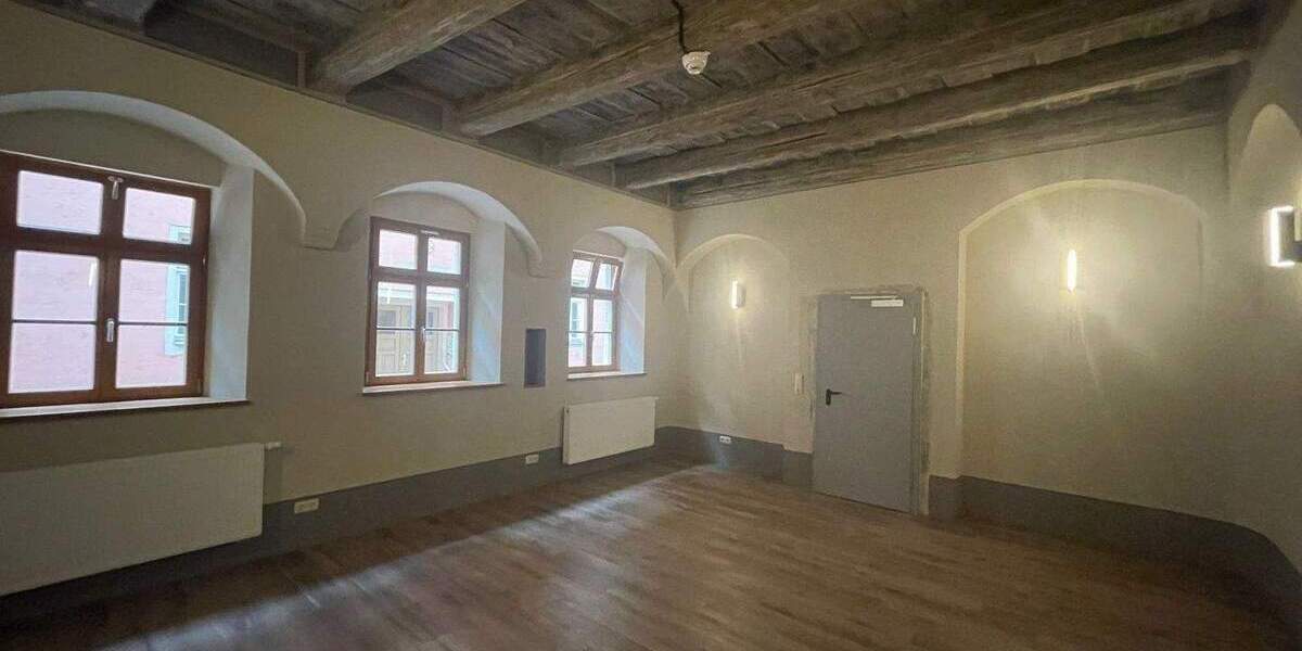 Gewerbeobjekt Meißen - 3 Zimmer, 60 m&sup2;, 420&euro; | Angebot:25801006