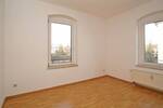 Seidnitz: Balkon + Stellplatz
