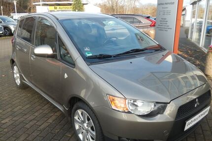 Mitsubishi Colt 133.122 km 4.390 &euro; Radebeul 01445