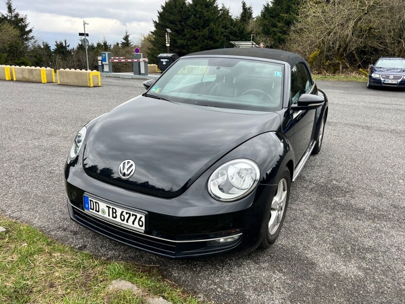 VW Beetle Cabriolet 138.000 km 13.900 € Dresden 01067