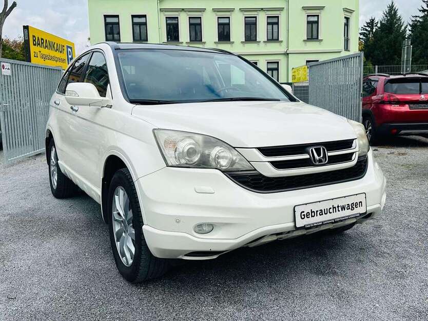 Honda CR-V 176.000 km 7.900 € Dresden 01259