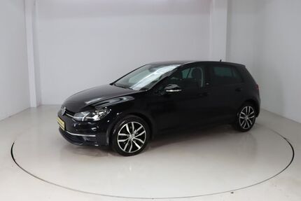 VW Golf 104.239 km 16.980 &euro; Dresden 01237